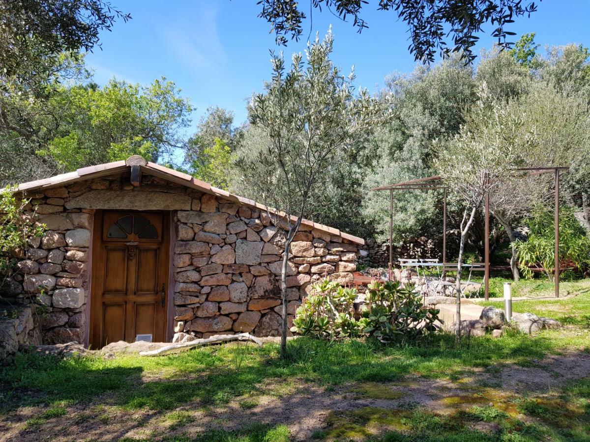 Caseddu Di Poggiale Figari  Bagian luar foto